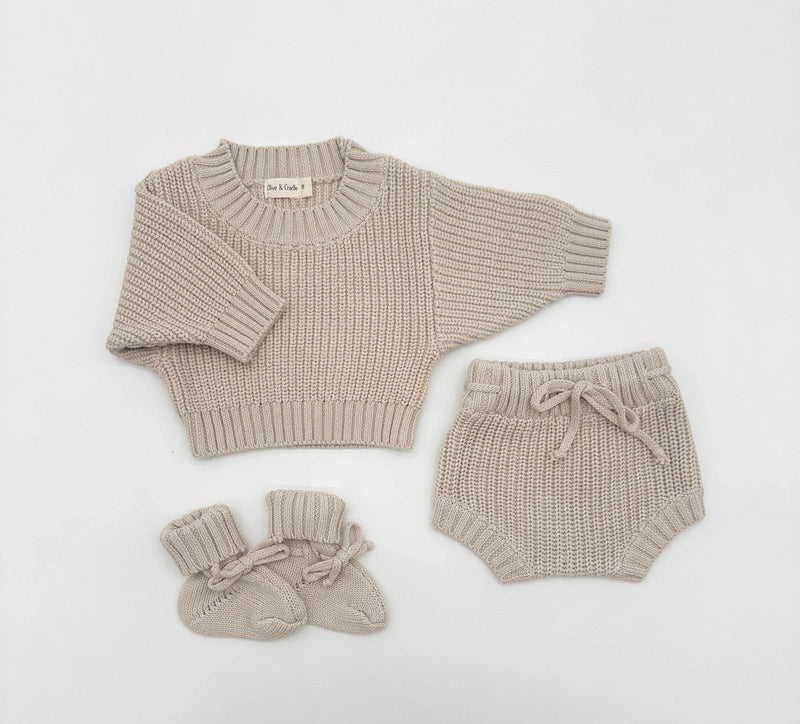 Taupe Quincy Set
