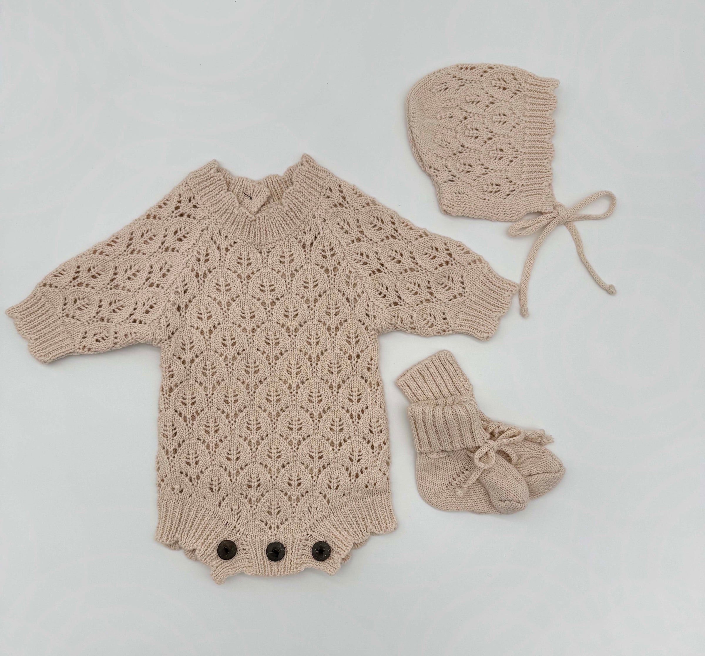 Leaf Lace Knit Baby Romper Set | LACY Apricot pink