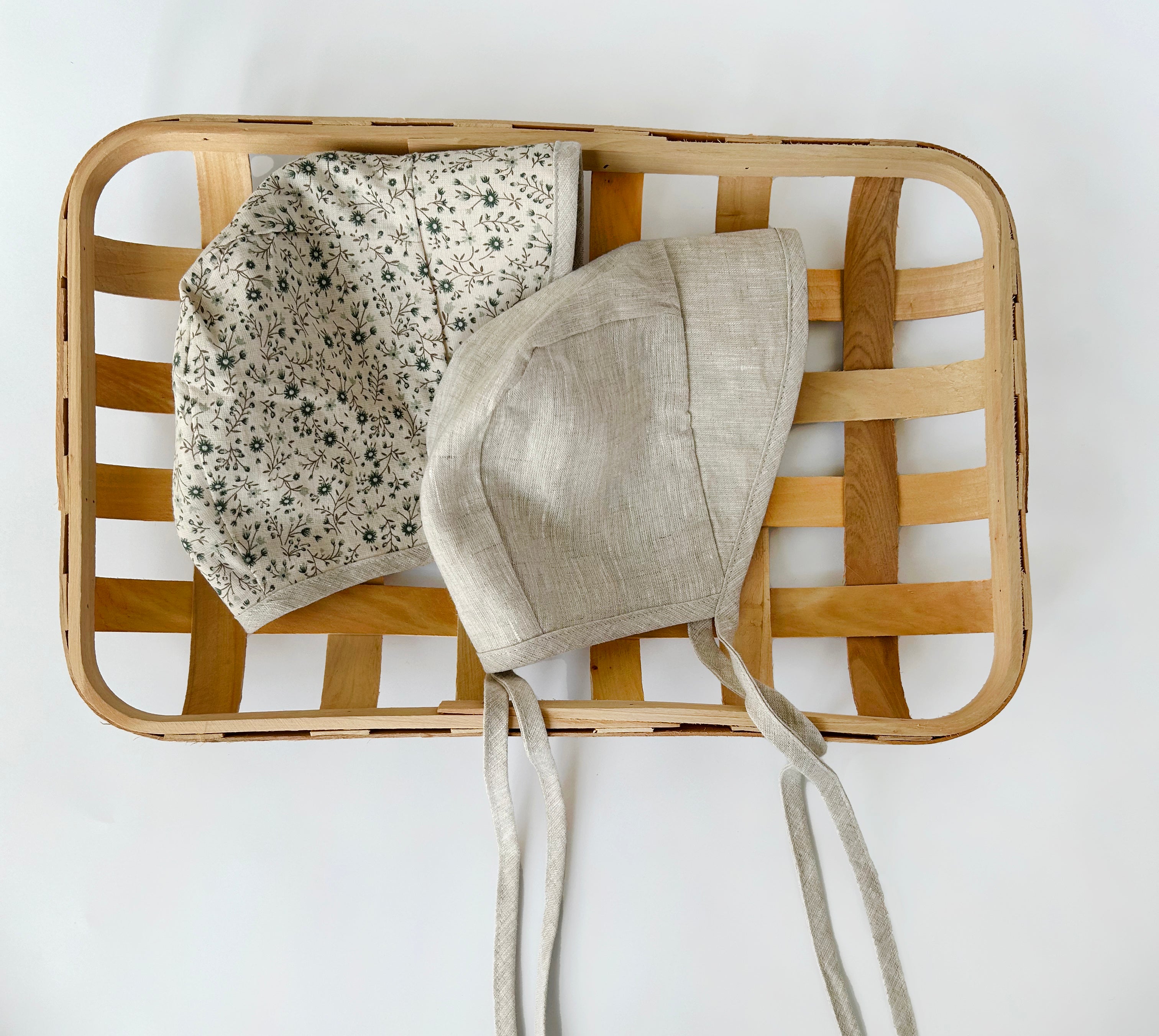 Natural Linen Bonnet with Visor – Olive and Cradle